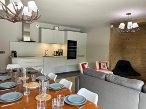 Appartement neuf aux Gets, au pied des pistes et du centre, avec terrasse et services inclus - FR-1-623-50 Les Gets